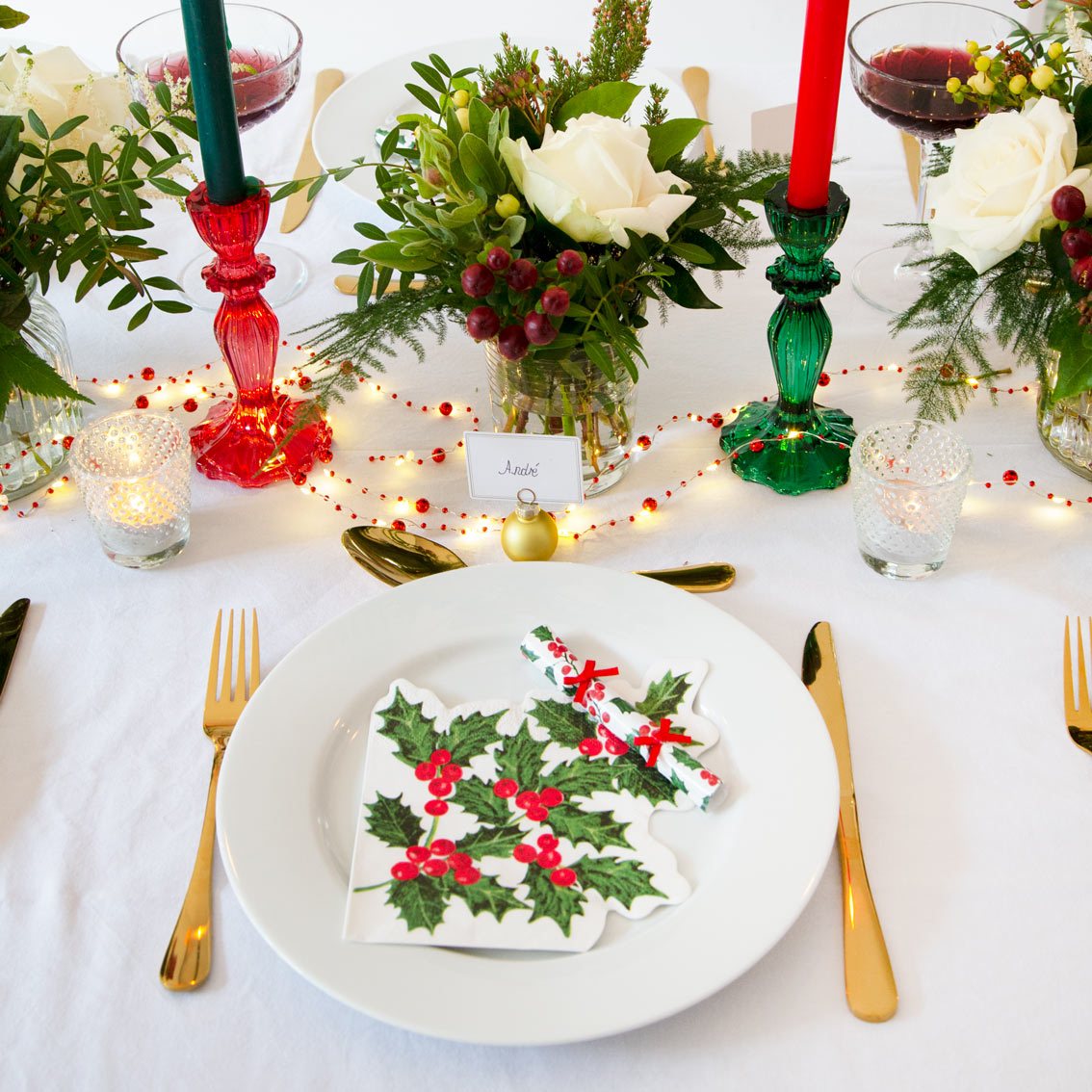 Holly Shaped Paper Napkins - 20 Pack