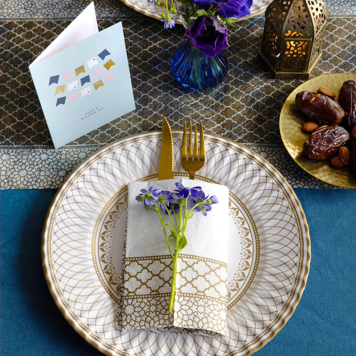 Gold & White Mosaic Paper Napkins - 20 Pack