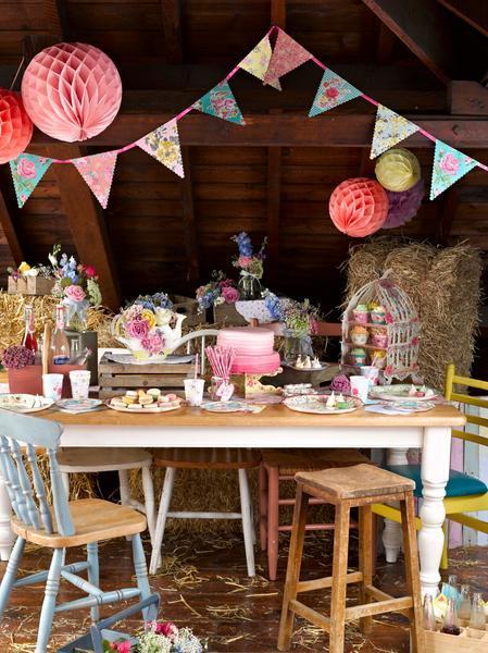 Floral Paper Bunting Banner