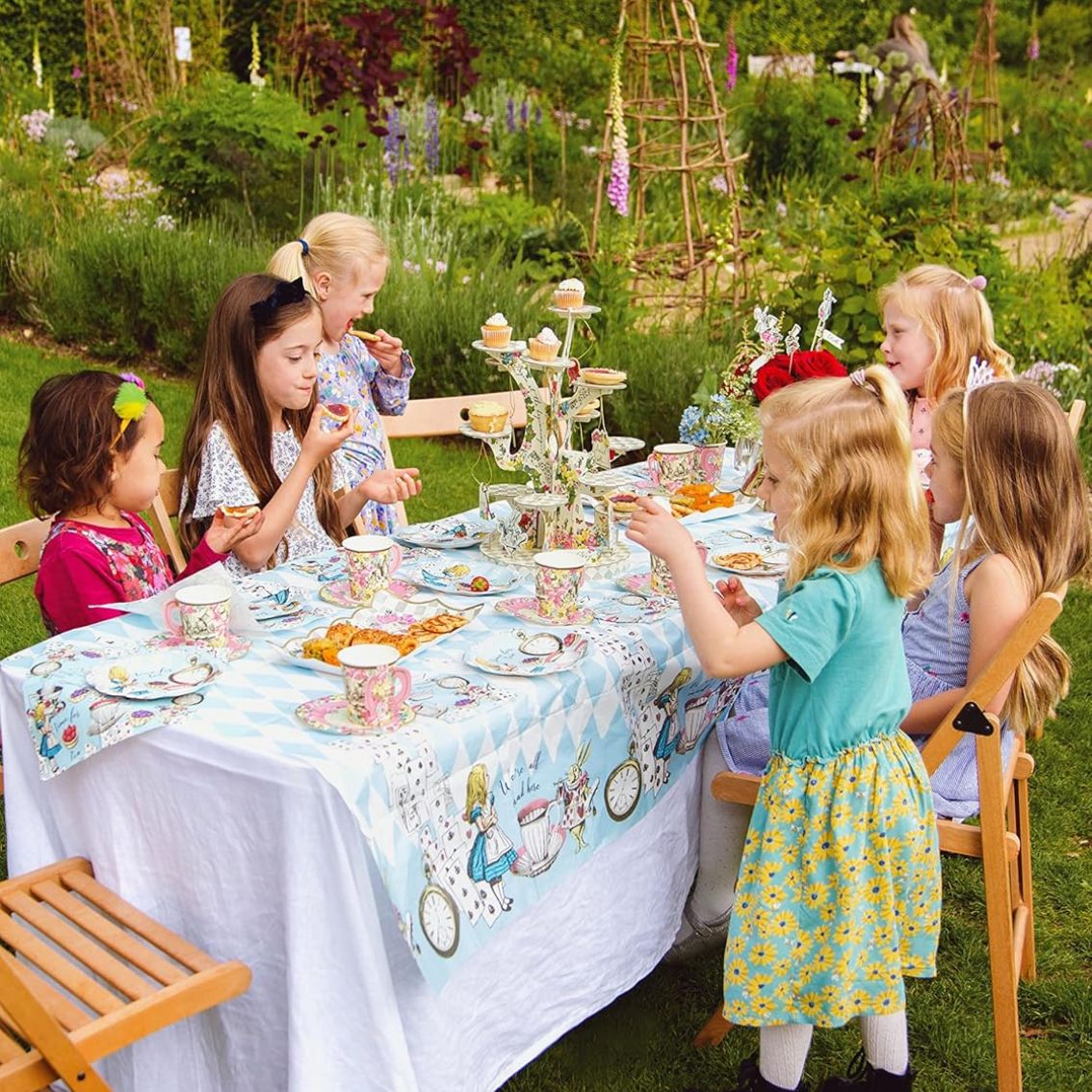 Blue Alice in Wonderland Party Pack - 16 Pack