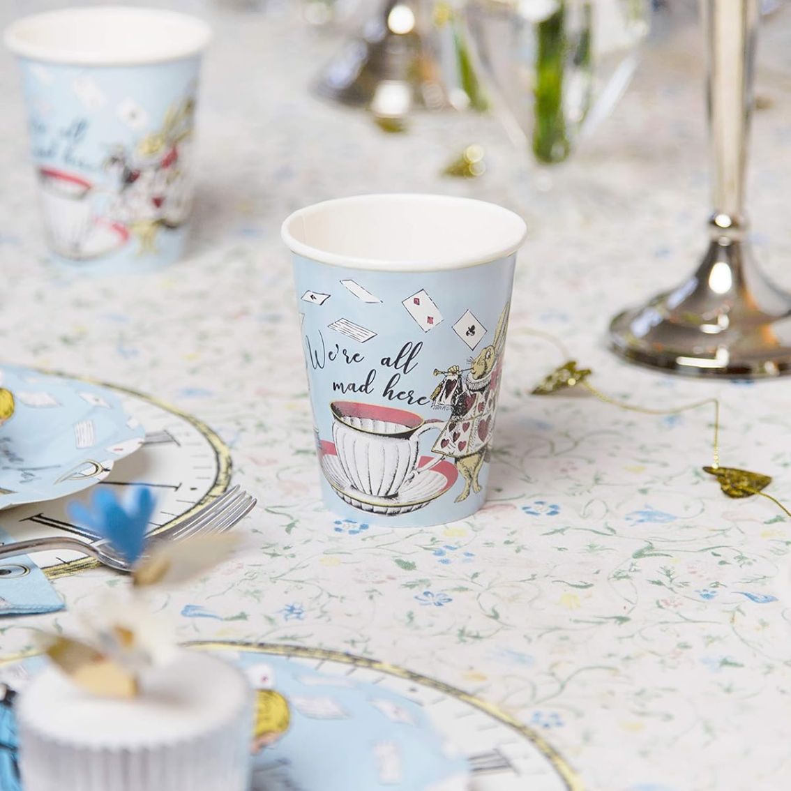 Blue Alice in Wonderland Party Pack - 16 Pack