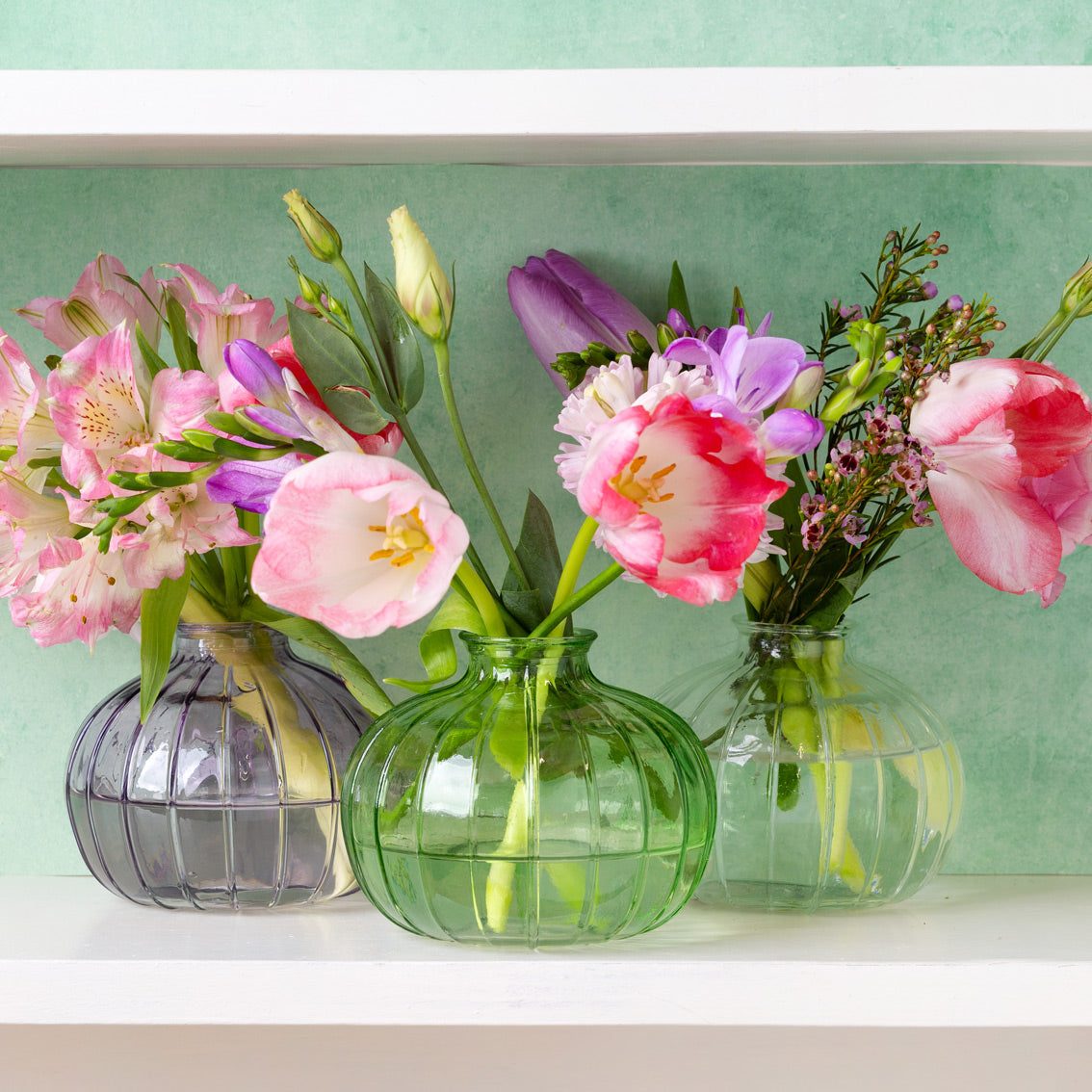 Lilac Round Glass Bud Vase - 8cm